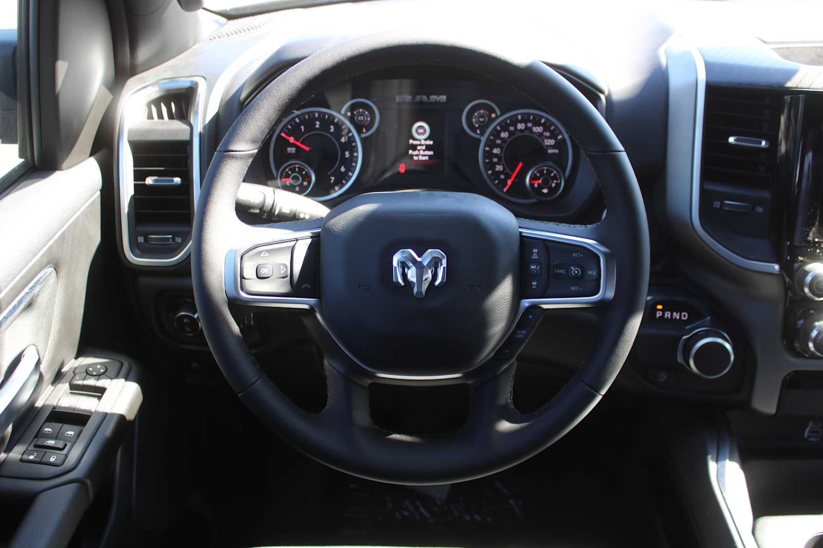 2026 RAM Ram 1500 RAM 1500 BIG HORN CREW CAB 4X2 5'7' BOX