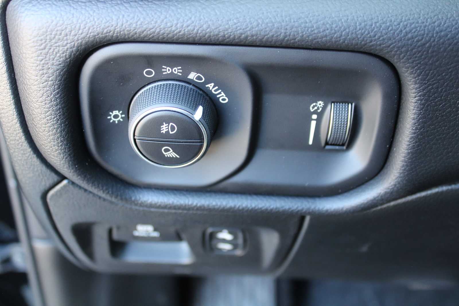 2026 RAM Ram 1500 RAM 1500 BIG HORN CREW CAB 4X2 5'7' BOX