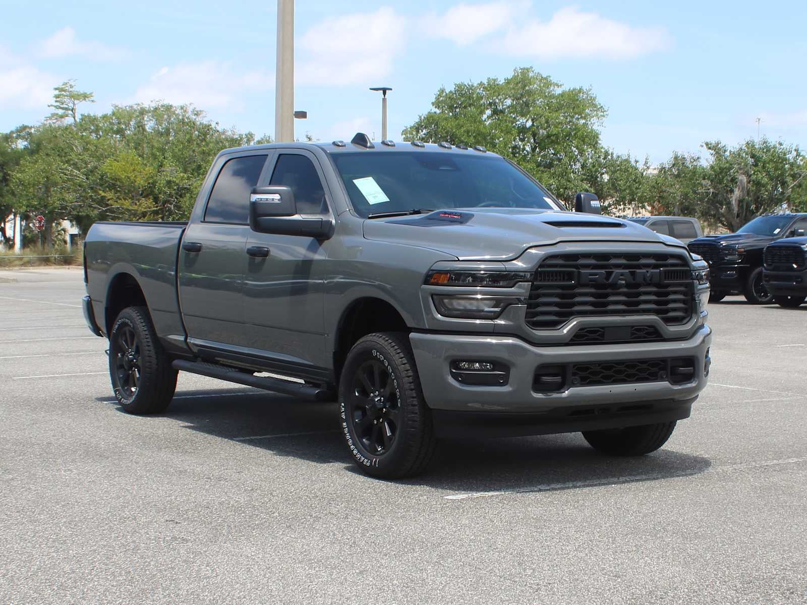 2026 RAM 2500 Tradesman/Black Express 4X4 Crew Cab SWB's photo
