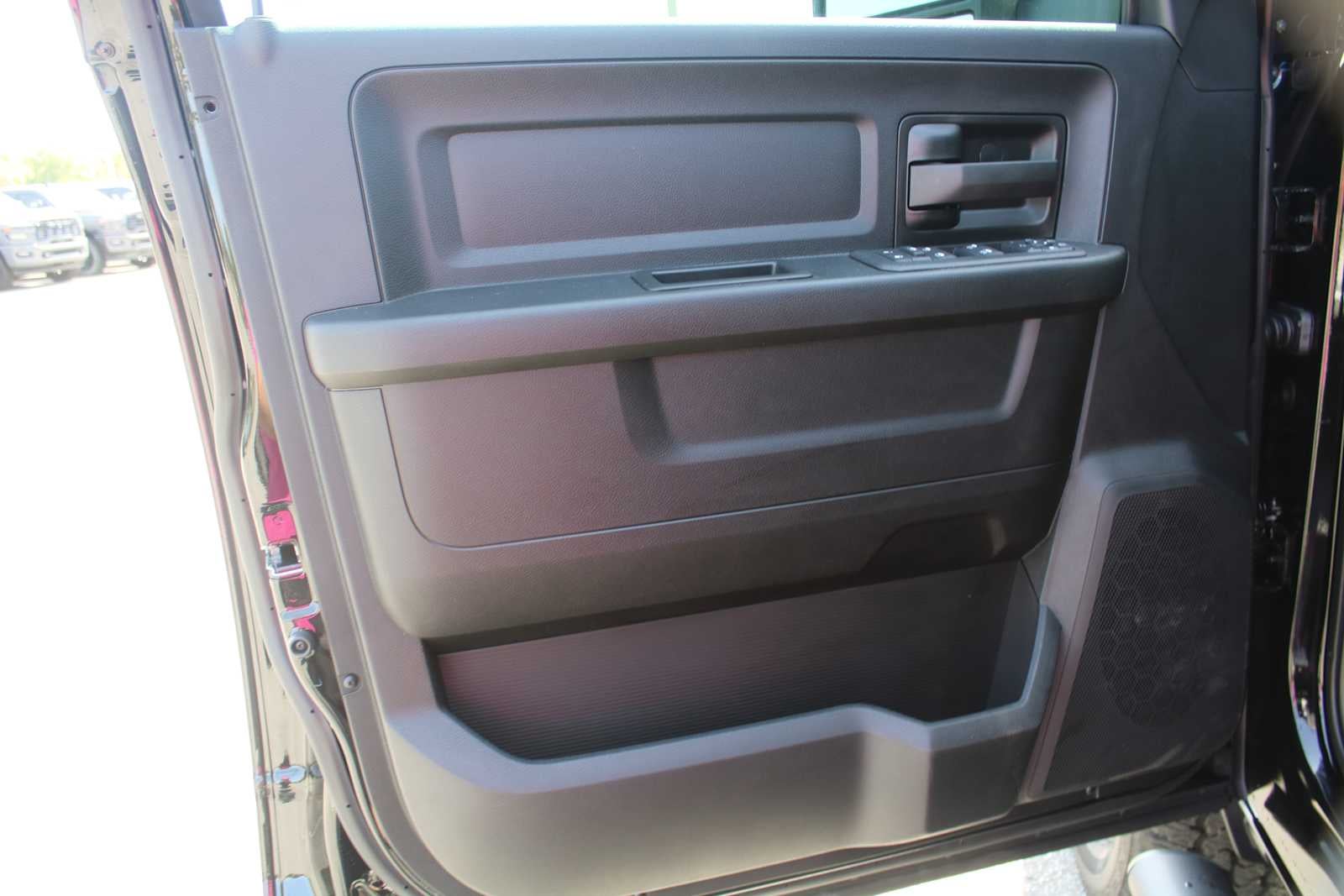 2026 RAM 2500 Black Express