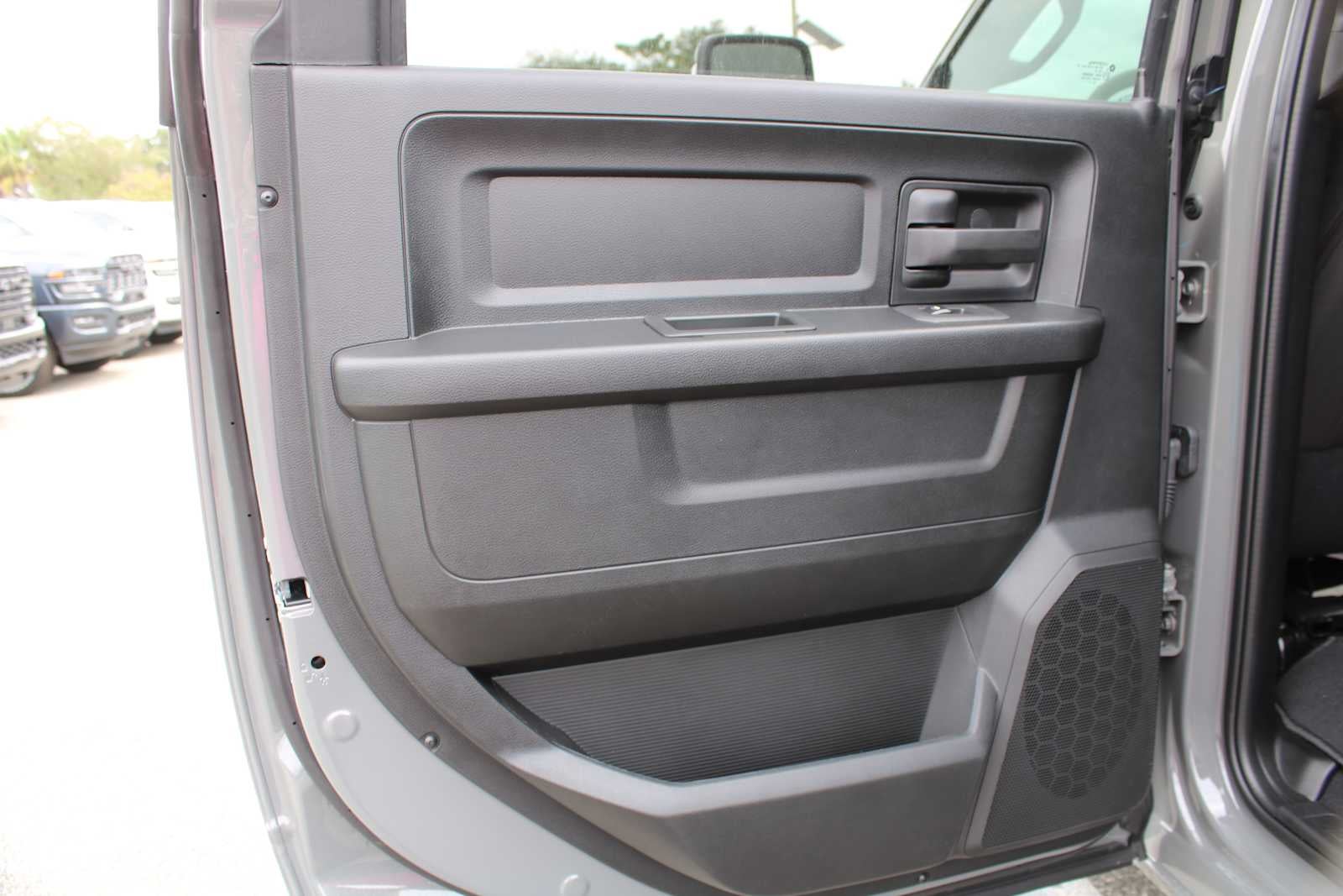 2027 RAM 2500 Black Express