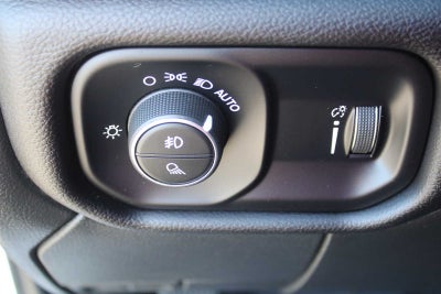 2024 RAM 2500 Big Horn Crew Cab 4x4 8' Box