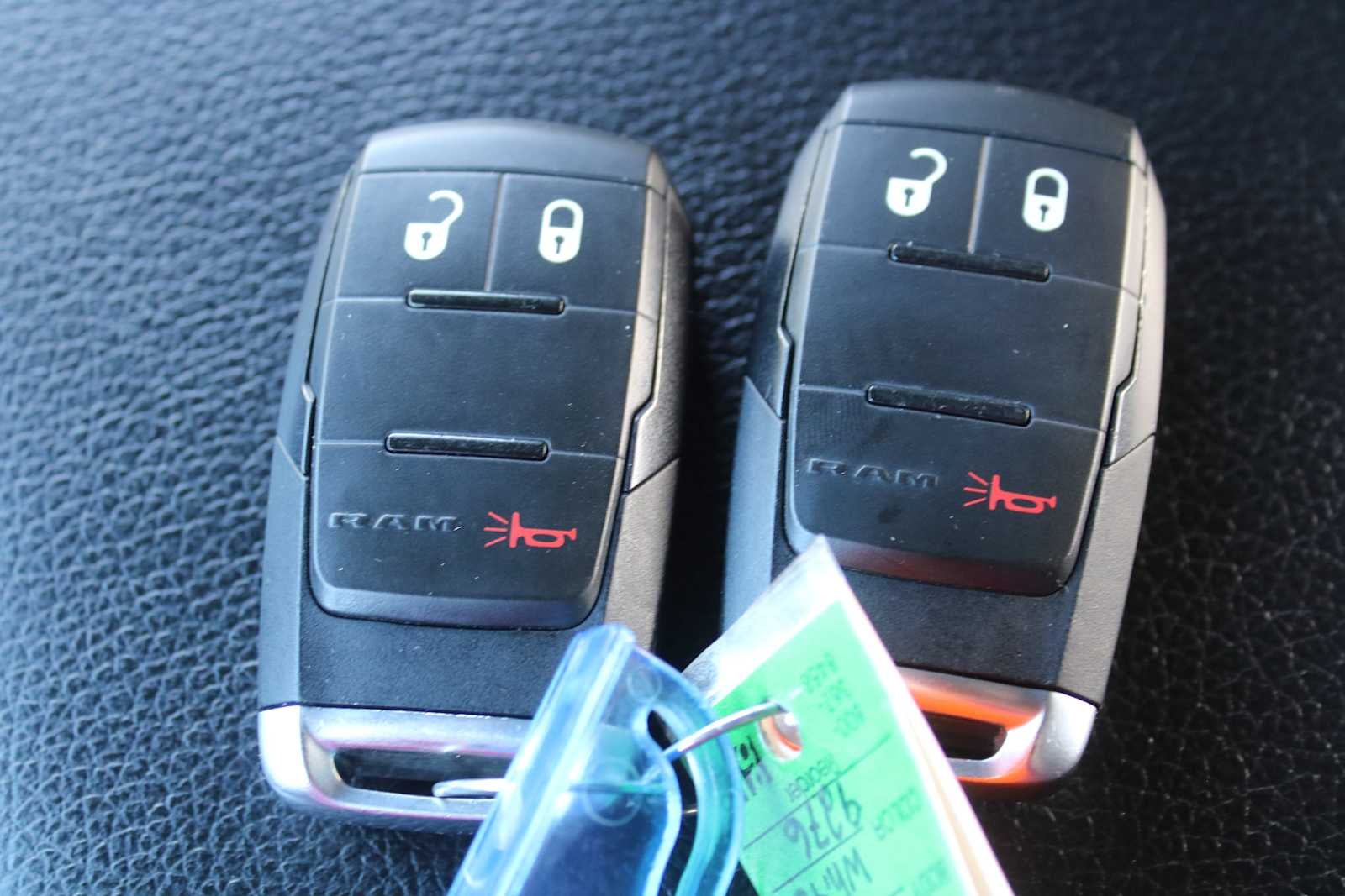 2024 RAM 2500 Big Horn Crew Cab 4x4 8' Box