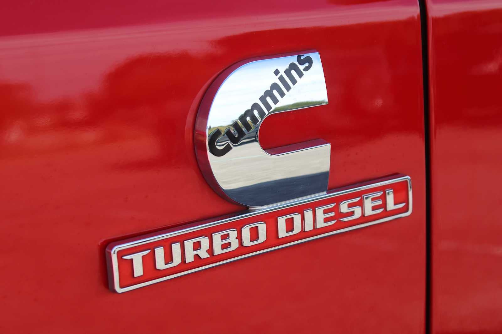 2022 RAM 2500 Laramie Mega Cab 4x4 6'4' Box