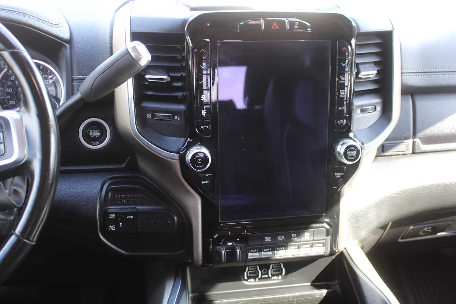 2022 RAM 2500 Laramie Mega Cab 4x4 6'4' Box