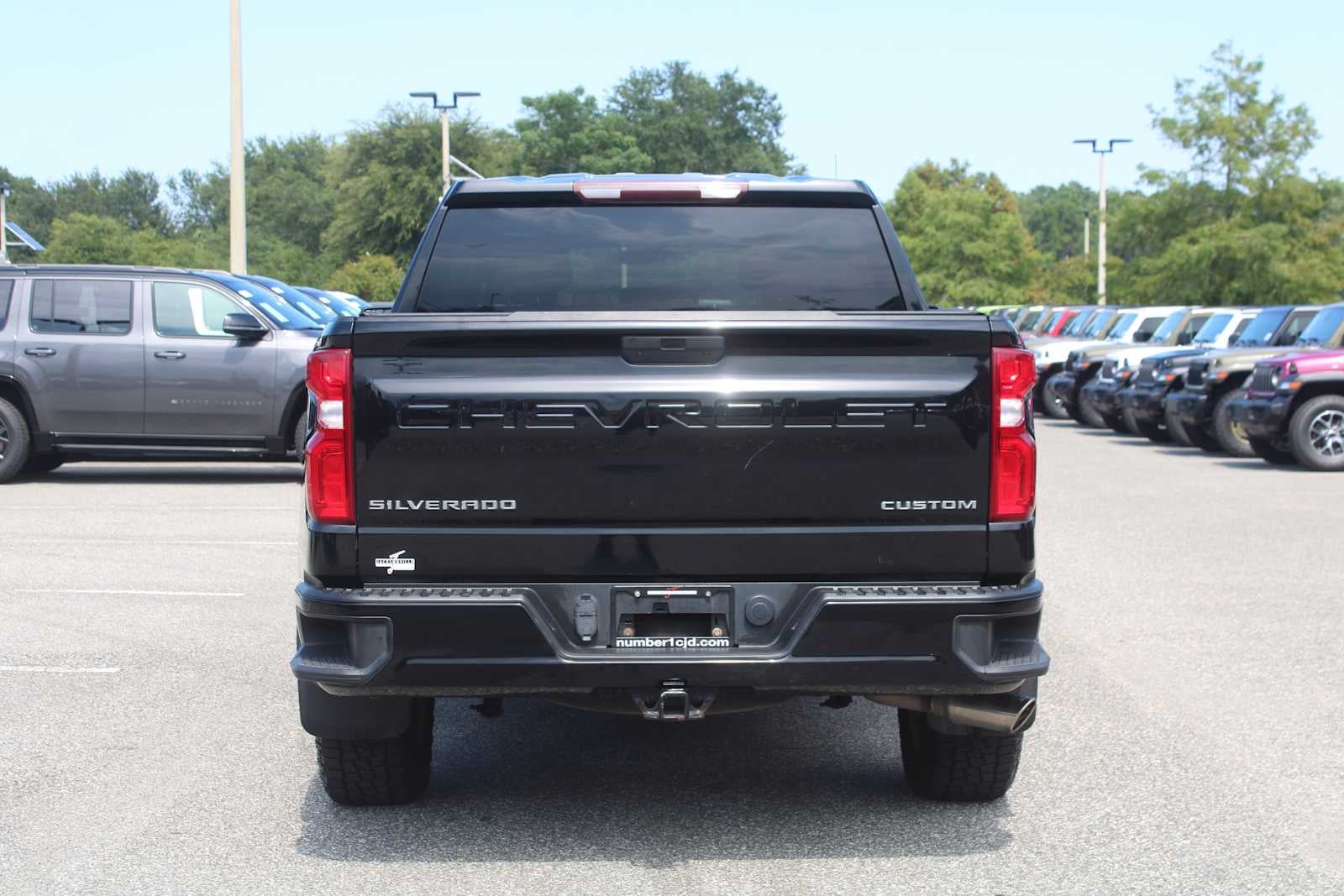 2021 Chevrolet Silverado 1500 Custom