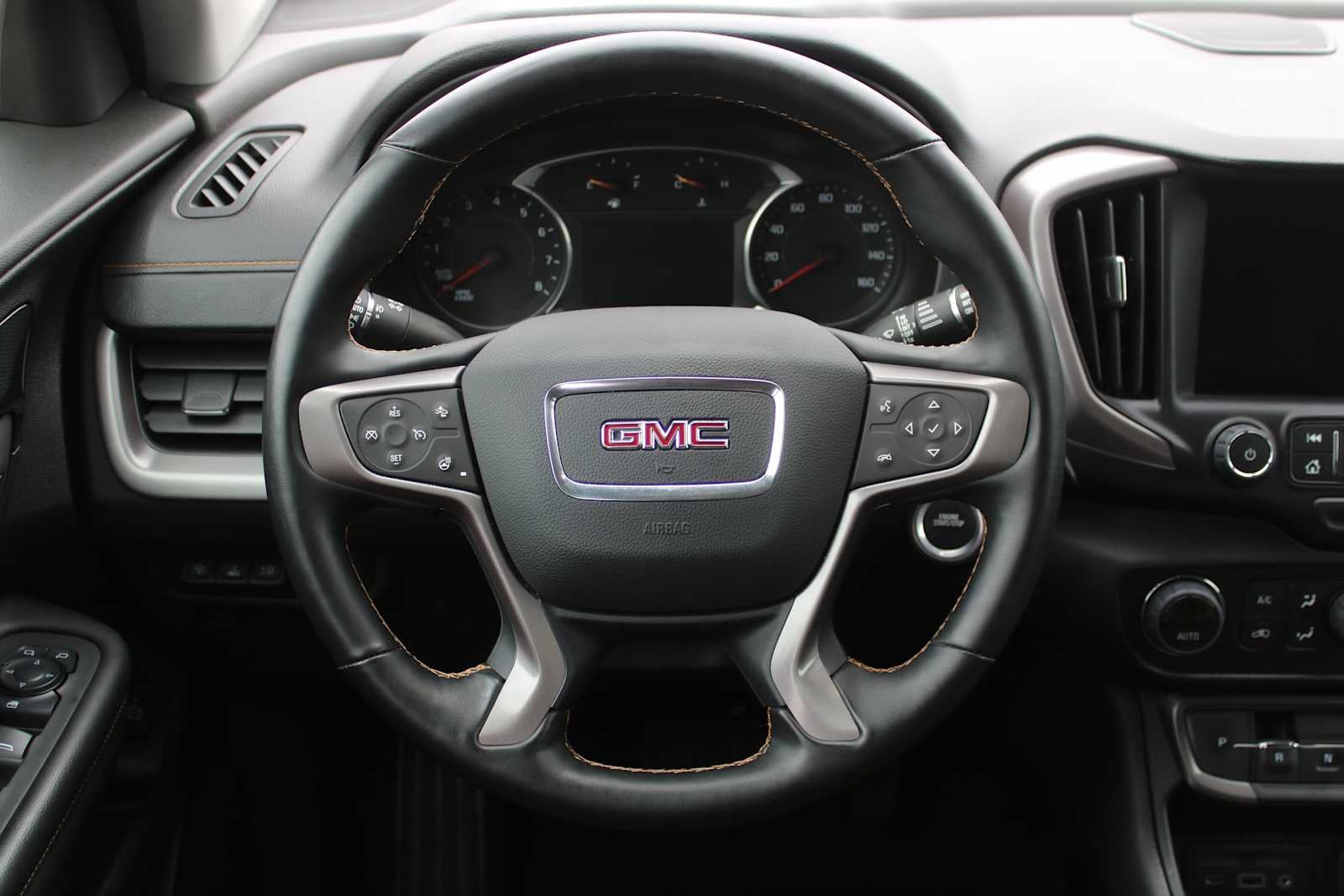 2024 GMC Terrain AWD AT4