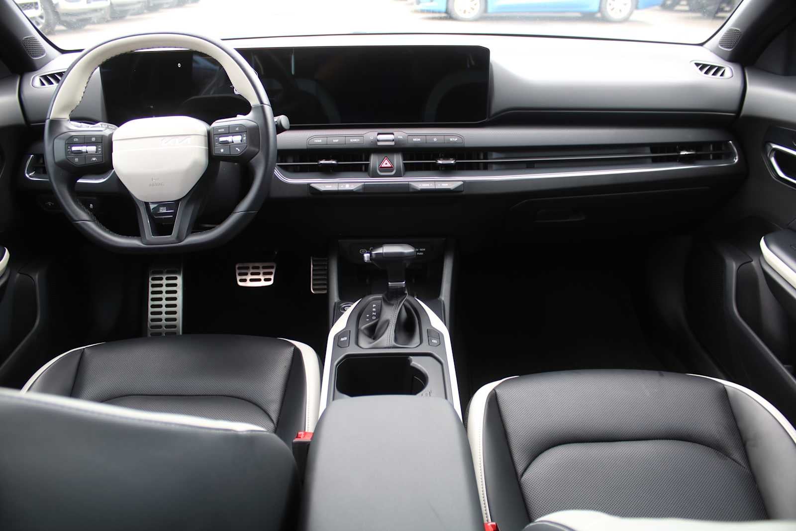 2025 Kia K4 GT-Line Turbo