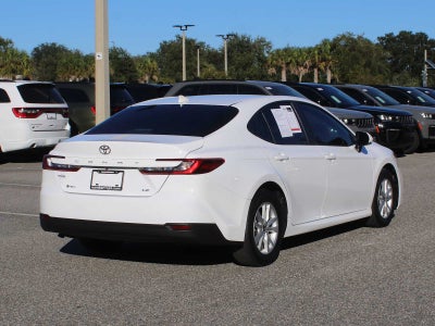 2025 Toyota Camry LE