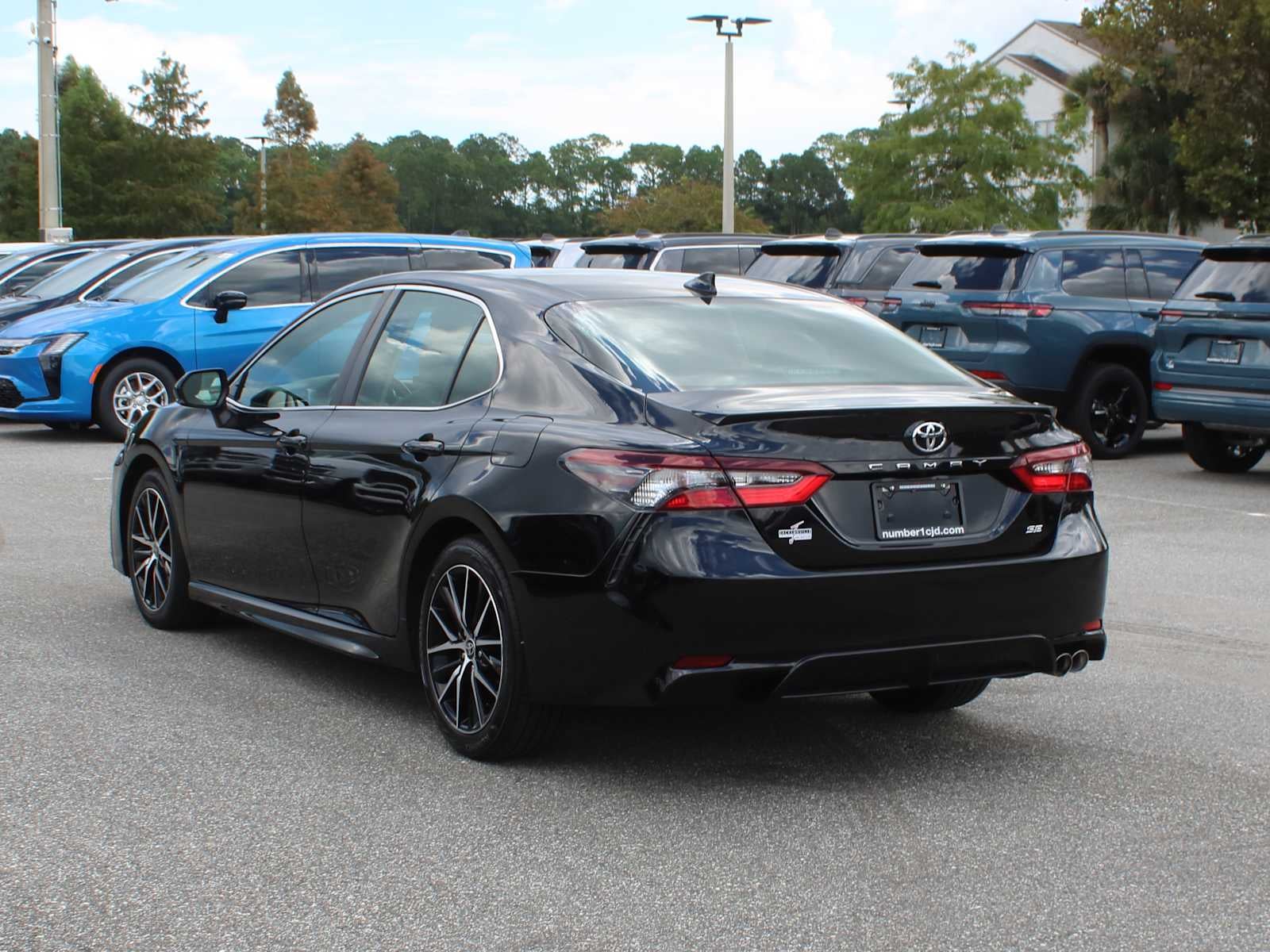 2024 Toyota Camry SE