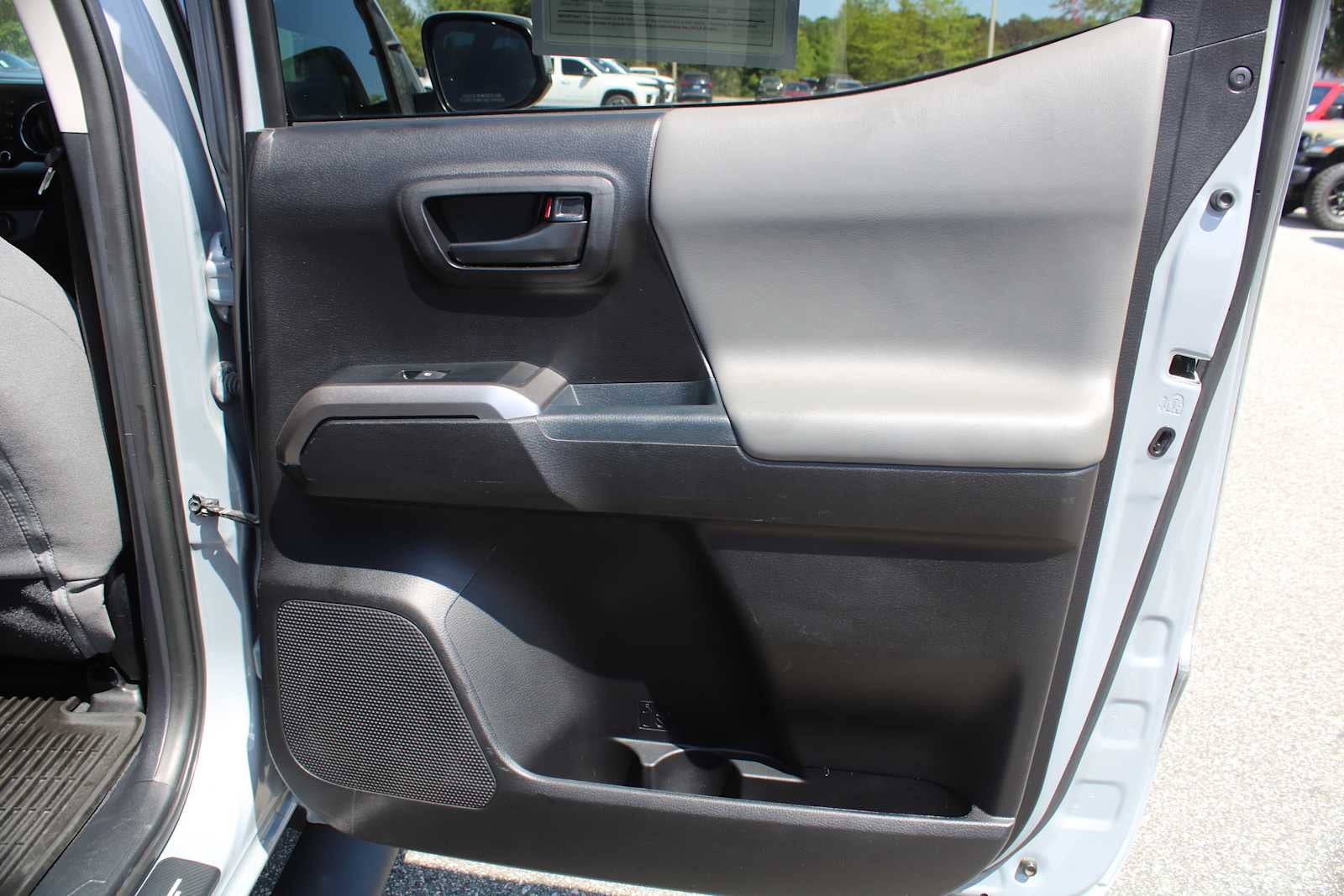 2021 Toyota Tacoma SR5 V6