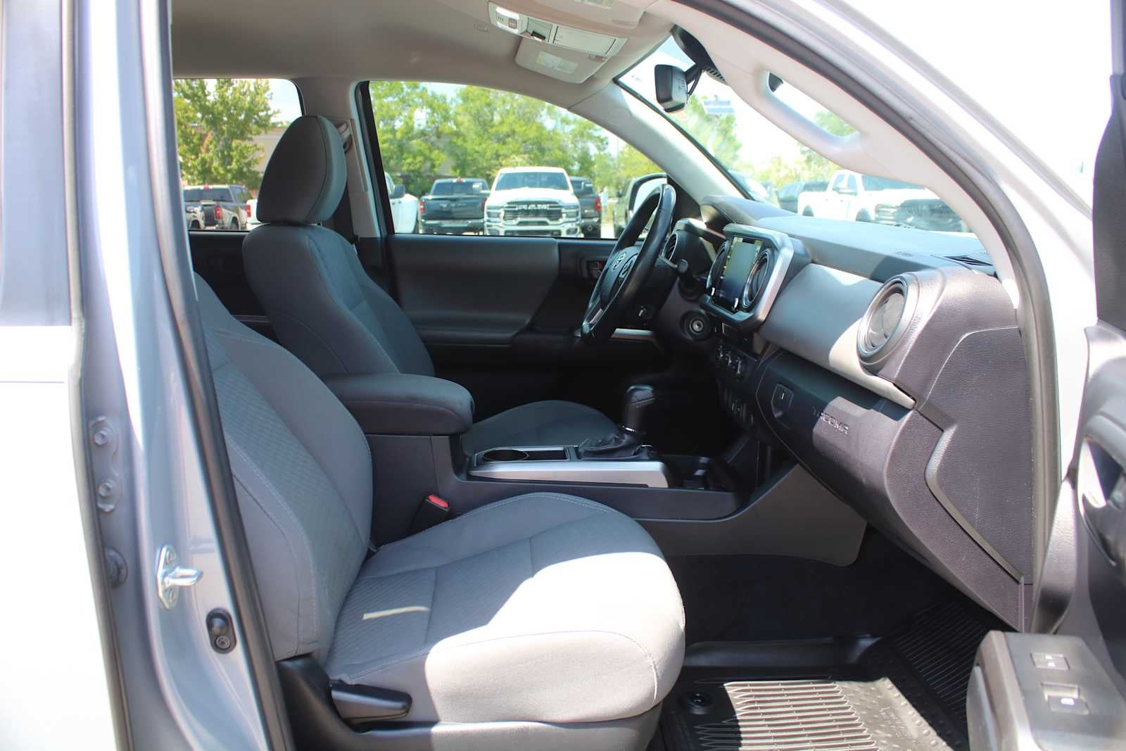 2021 Toyota Tacoma SR5 V6