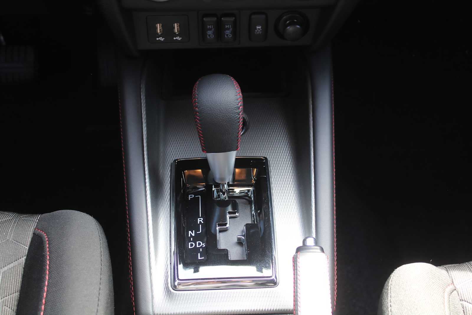 2026 Mitsubishi Outlander Sport LE