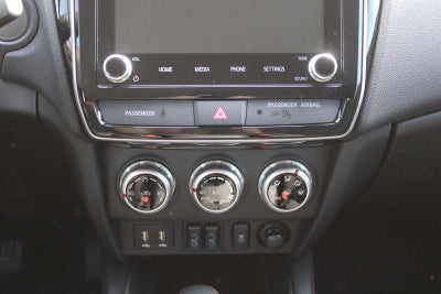 2026 Mitsubishi Outlander Sport LE