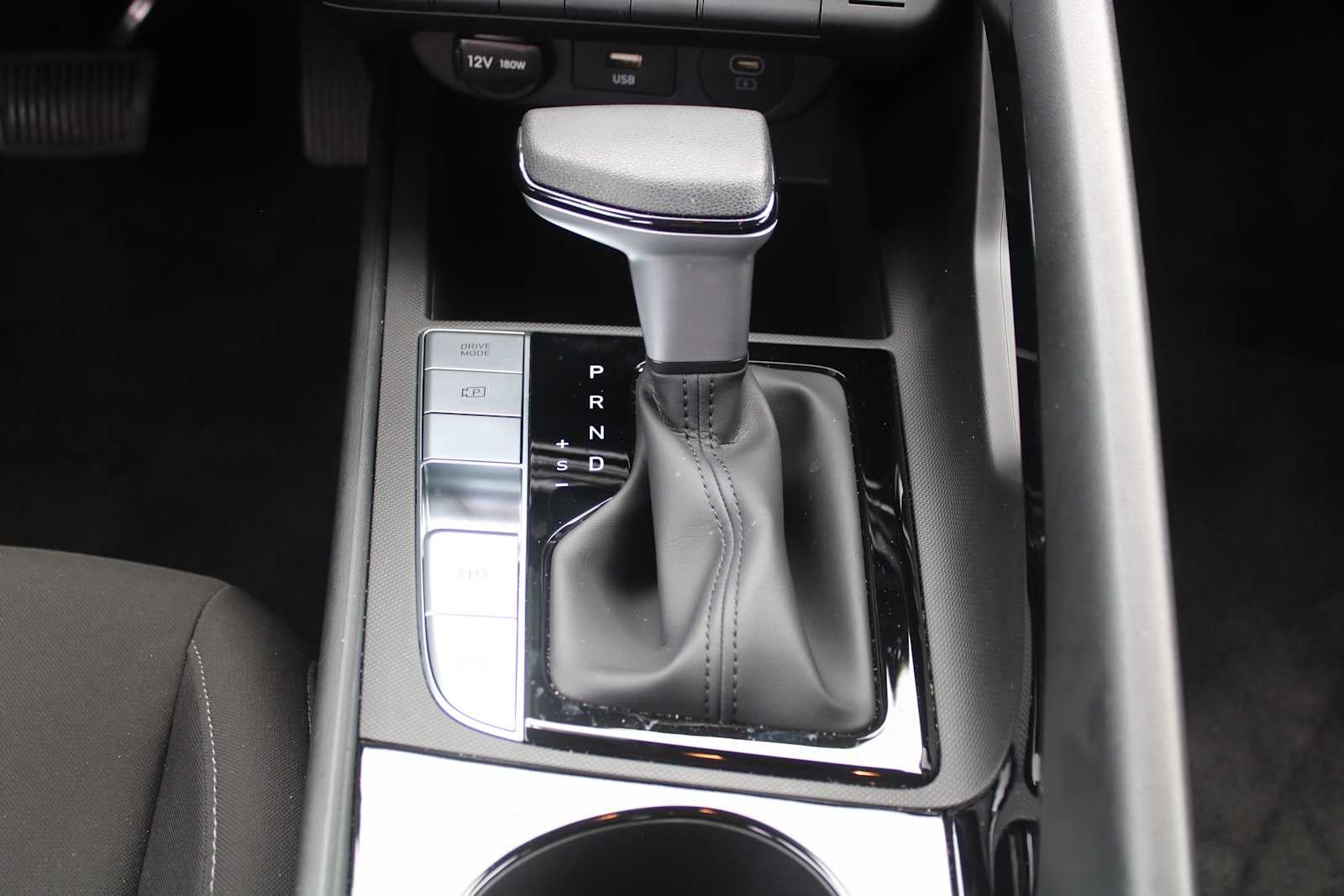 2024 Hyundai Elantra Hybrid Blue