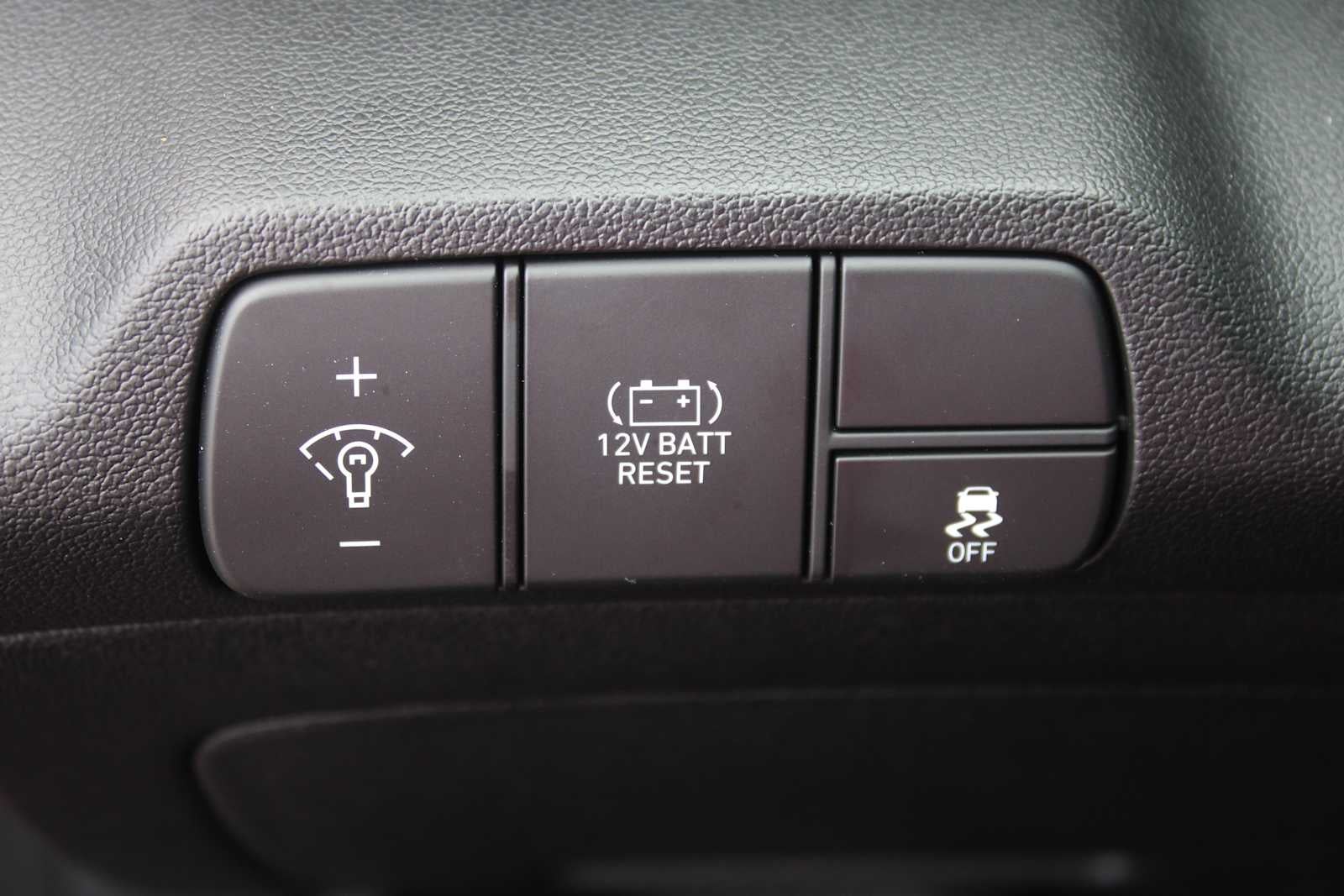 2024 Hyundai Elantra Hybrid Blue