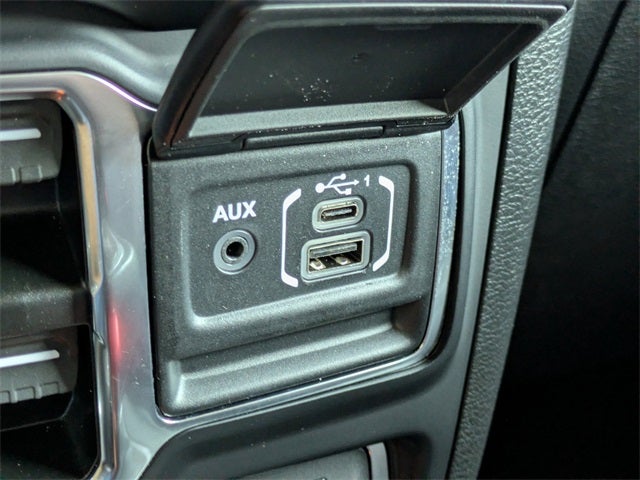 2023 Jeep Wrangler Base