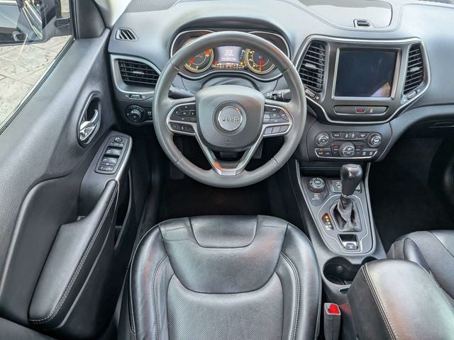 2022 Jeep Cherokee Latitude Lux