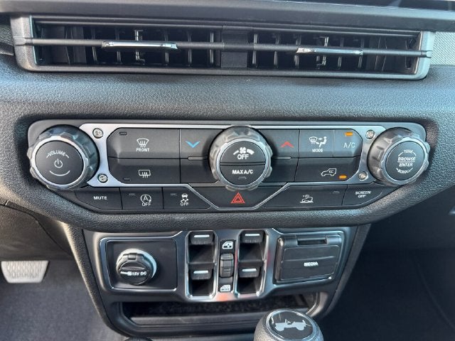 2027 Jeep Wrangler Base