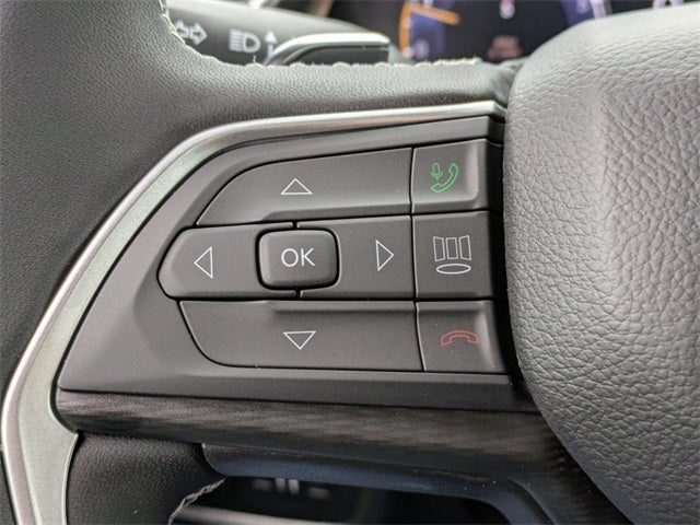 2025 Jeep Grand Cherokee Base