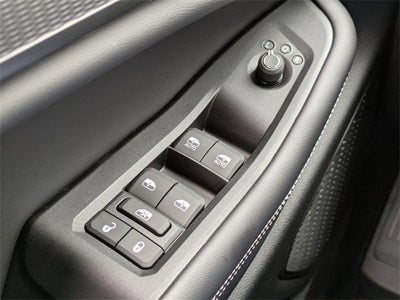 2025 Jeep Grand Cherokee Base