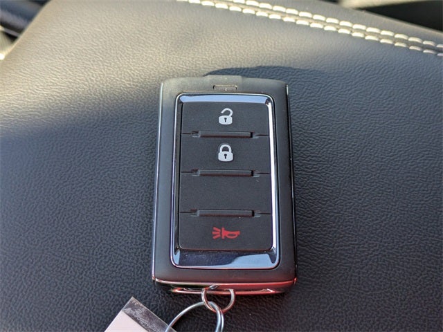 2025 Jeep Grand Cherokee Base