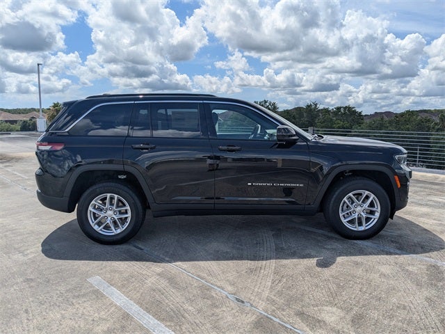 2025 Jeep Grand Cherokee Laredo X