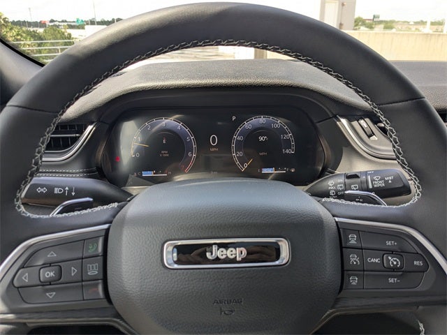 2025 Jeep Grand Cherokee Laredo X