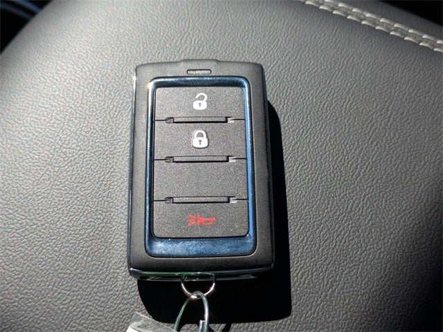 2025 Jeep Grand Cherokee Base