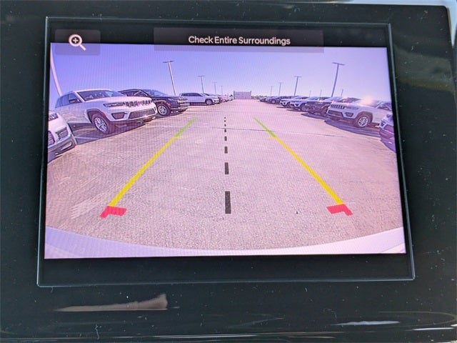 2025 Jeep Grand Cherokee Base