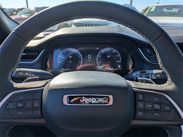 2025 Jeep Grand Cherokee Laredo X