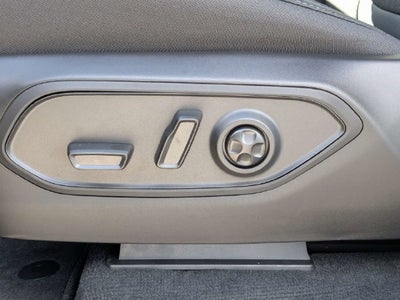 2027 Jeep Grand Cherokee Laredo