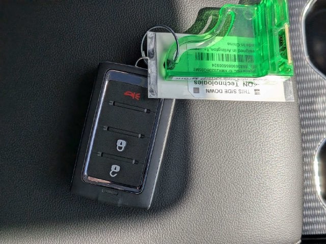 2027 Jeep Grand Cherokee Laredo