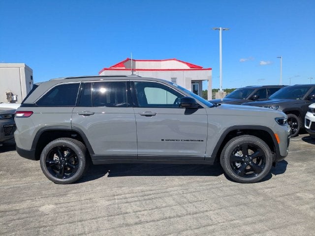 2027 Jeep Grand Cherokee Limited