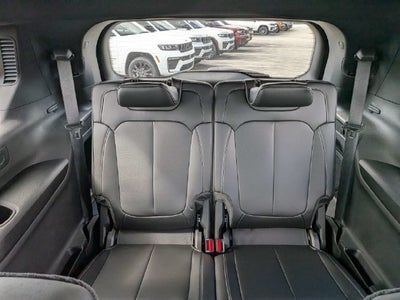 2027 Jeep Grand Cherokee Limited