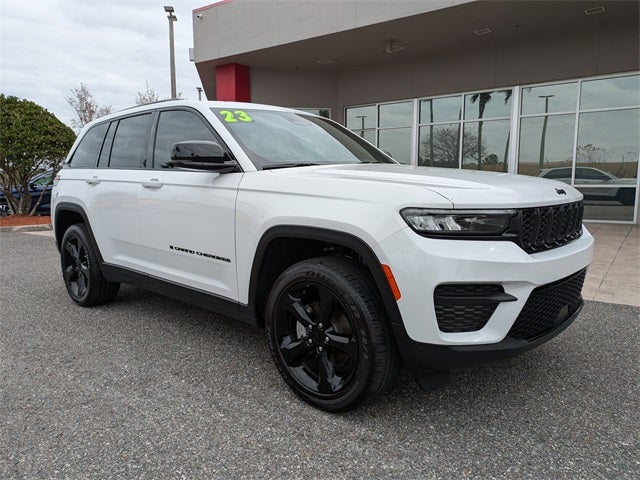 2023 Jeep Grand Cherokee Altitude