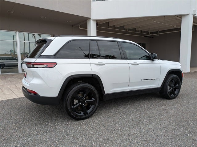 2023 Jeep Grand Cherokee Altitude