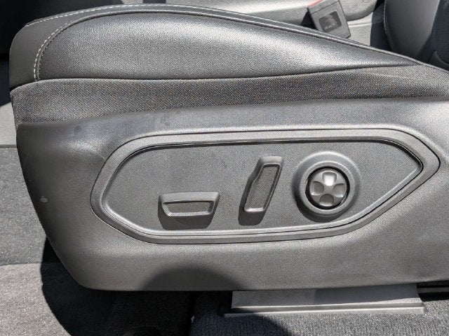 2027 Jeep Grand Cherokee Altitude