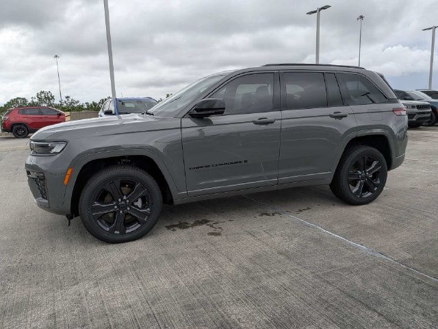 2027 Jeep Grand Cherokee Limited Reserve