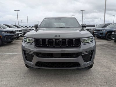 2027 Jeep Grand Cherokee Limited Reserve