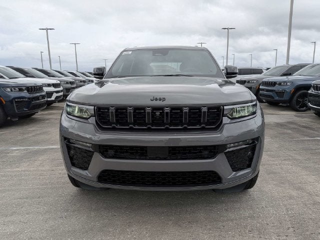 2027 Jeep Grand Cherokee Limited Reserve