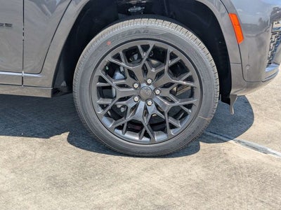2026 Jeep Grand Cherokee Summit
