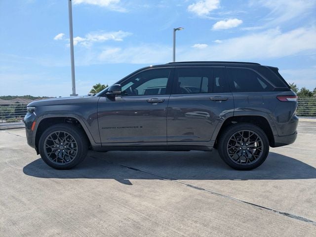 2026 Jeep Grand Cherokee Summit