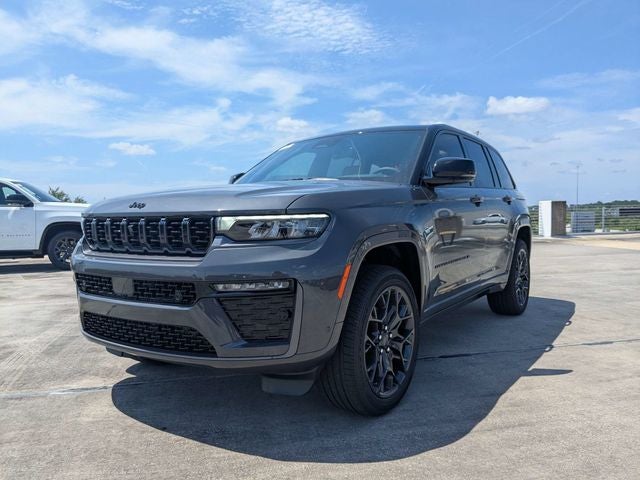 2026 Jeep Grand Cherokee Summit