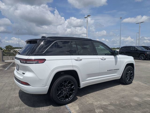 2026 Jeep Grand Cherokee Summit