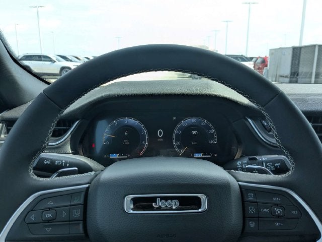 2026 Jeep Grand Cherokee L Laredo