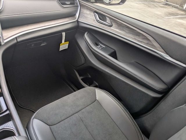 2026 Jeep Grand Cherokee L Altitude