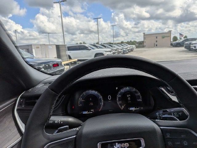 2027 Jeep Grand Cherokee L Limited