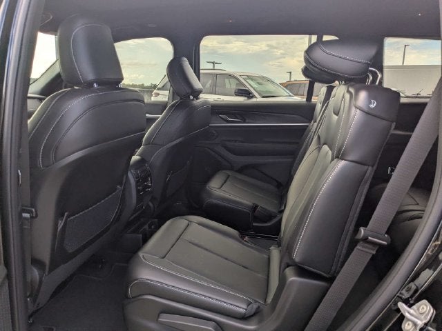 2027 Jeep Grand Cherokee L Limited