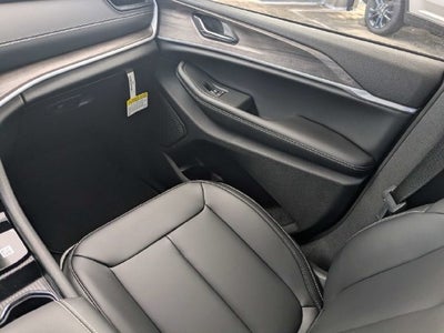 2027 Jeep Grand Cherokee L Limited